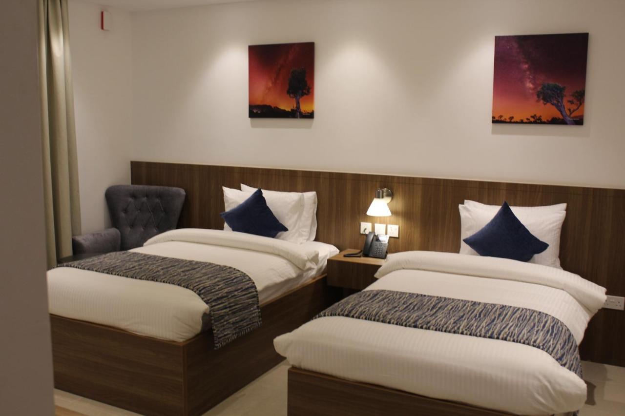 Duqm Express Hotel Exterior foto